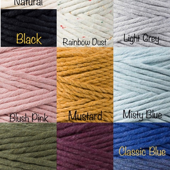 Macramé earrings - Picture 3 of 3